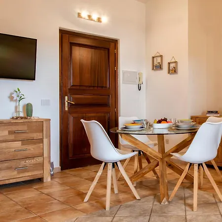 Apartament San Teodoro Center